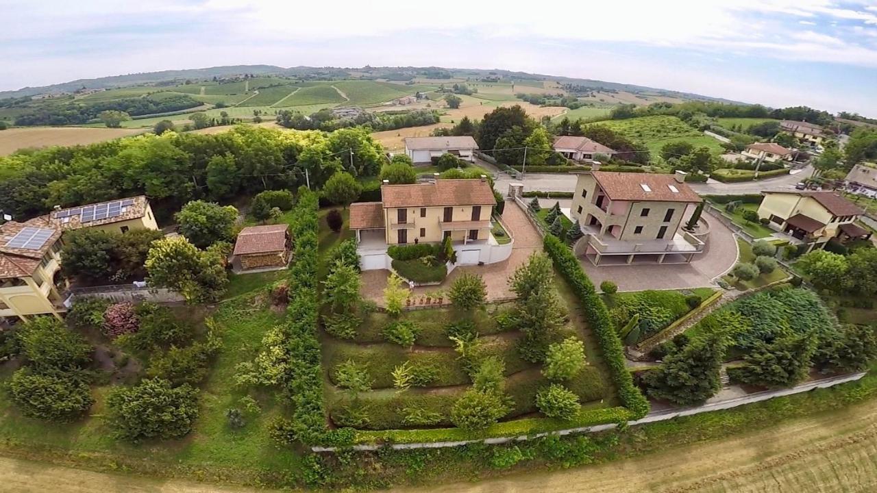 Villa Patrizia Moncalvo Eksteriør bilde