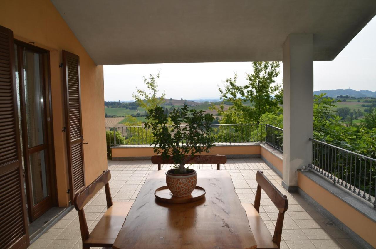 Villa Patrizia Moncalvo Eksteriør bilde