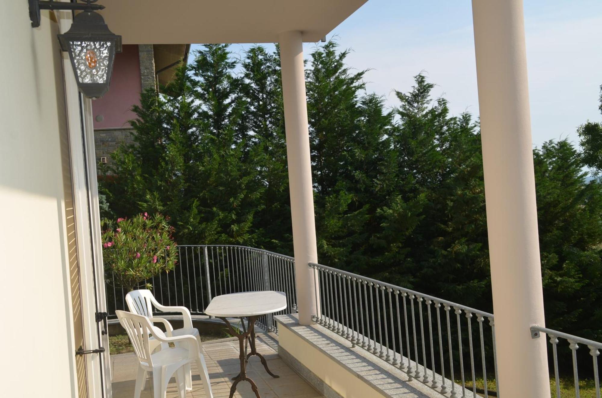 Villa Patrizia Moncalvo Eksteriør bilde